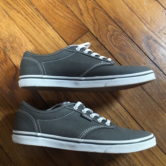 VANS NEVER WORN! NWOT - Picture 2 of 7